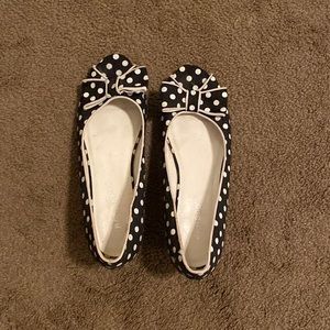 Size 7 1/2 black and white polka dot wedges